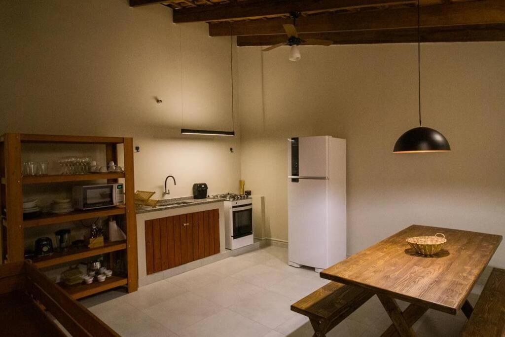 Novo-Refugio Do Arquiteto - Casa Coqueiro, 4 Minutos Caminhando Ate A Praia 圣塞巴斯蒂安 外观 照片